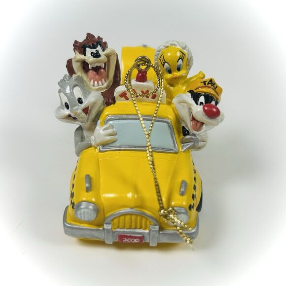 Warner Bros Looney Tunes NYC Taxi Yellow Cab Christmas Ornament 2000 RARE Bugs - Picture 2 of 15
